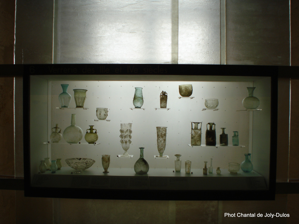 Vue des collections permanentes - Musée national d'archéologie, Saint Germain en Laye (51)