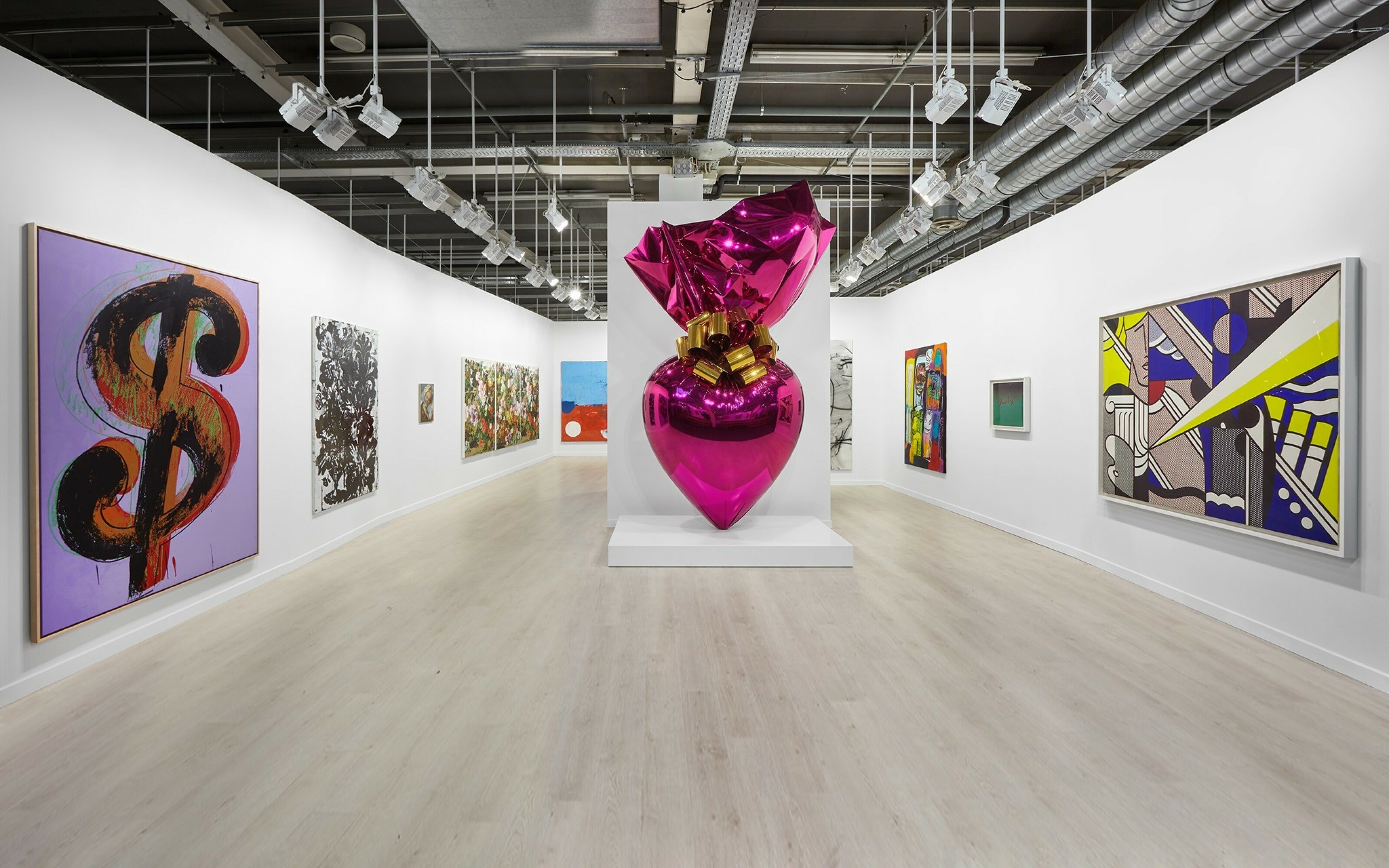 Art Basel remplace les salons par des salles de visionnement en ligne