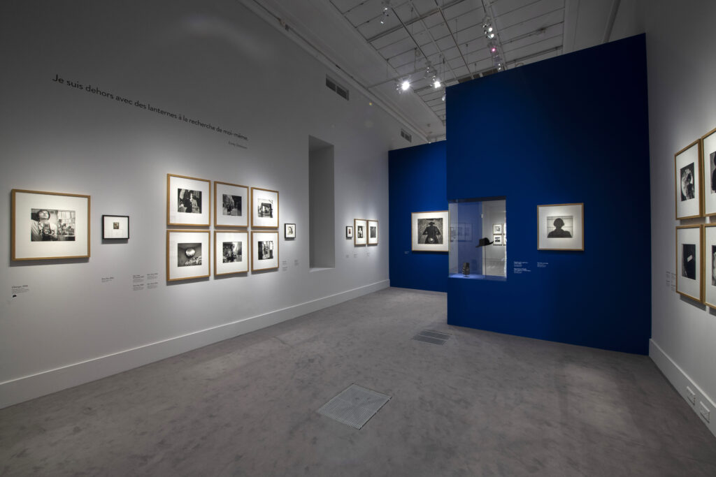 vue de l’exposition Vivian Maier au Musée du Luxembourg 