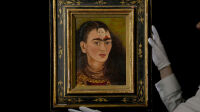 L'autoportrait de Frida Kahlo "Diego y yo", l'un de ceux où apparaît le visage de son époux Diego Rivera sur son front, a pulvérisé l'ancien record de la peintre mexicaine de 8 millions de dollars en 2016 (archives).