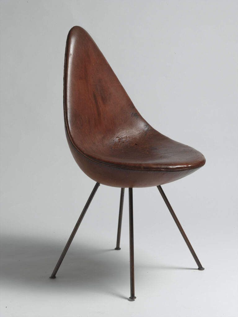 Arne JACOBSEN, Chaise Drop Chair, 1958