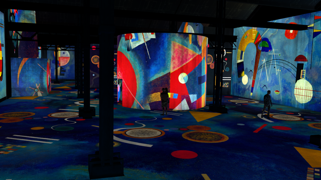 Vue de l'exposition De la Forme à la couleur à L'Atelier des Lumières - Vassily Kandinsky, l'odysée de l'abstrait 