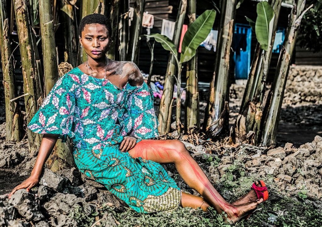 Pamela Tulizo, Double identité (Femmes de Kivu), 2019 
