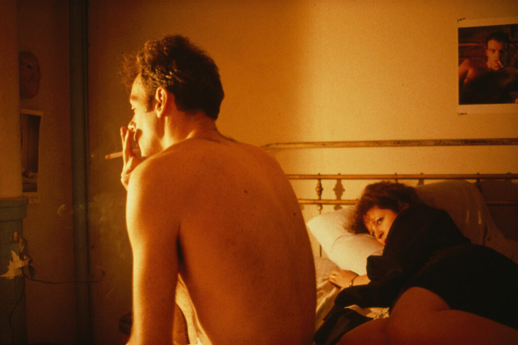 Nan Goldin, Nan and Brian in bed, de la série "The Ballad of Sexual Dependency", 1986