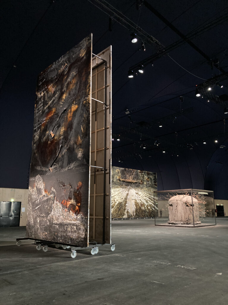 Vue de l'exposition Pour Paul Celan d'Anselm Kiefer au Grand Palais Ephemere 