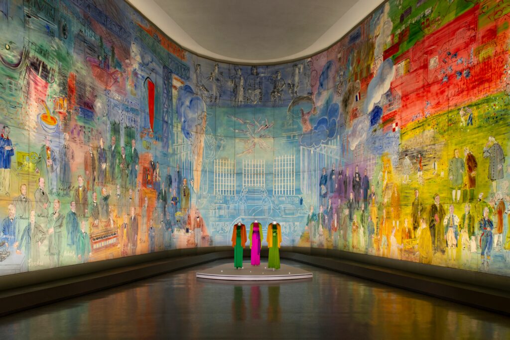 Vue de l'exposition Yves Saint Laurent aux Musées, Musée d'Art Moderne