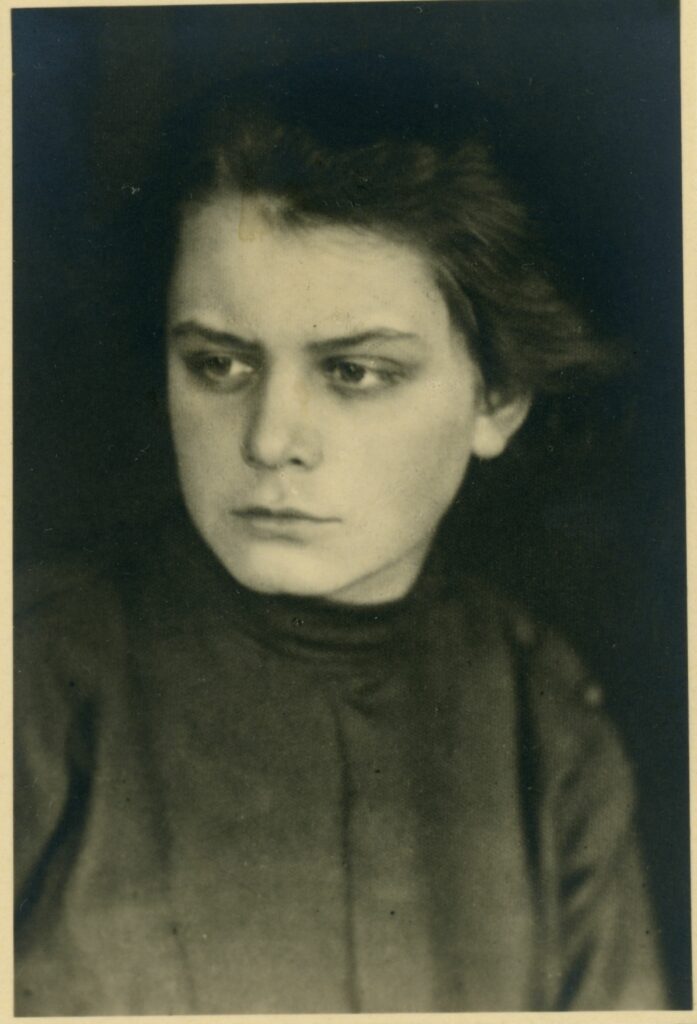 Portrait de Marie Čermínová, dite Toyen, 1919