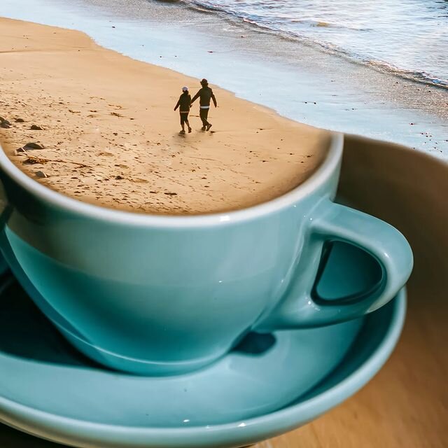 Beach Coffee, Hansruedi Ramsauer, 2022