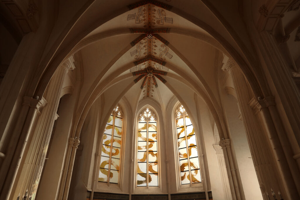 Les vitraux du choeur de l'église Saint Laurent de Nogent-sur-Seine Fabienne Verdier Flavie Serrière Vincent Petit