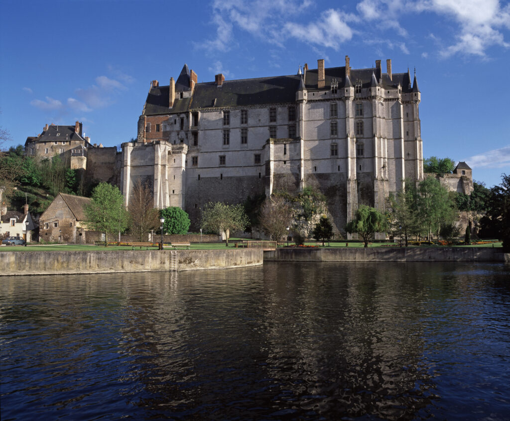 Château de Châteaudun, ailes Longueville et Dunois, façades sur le Loir