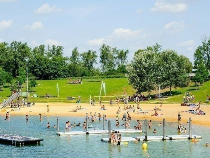 Les meilleures piscines et bases de loisirs en région parisienne