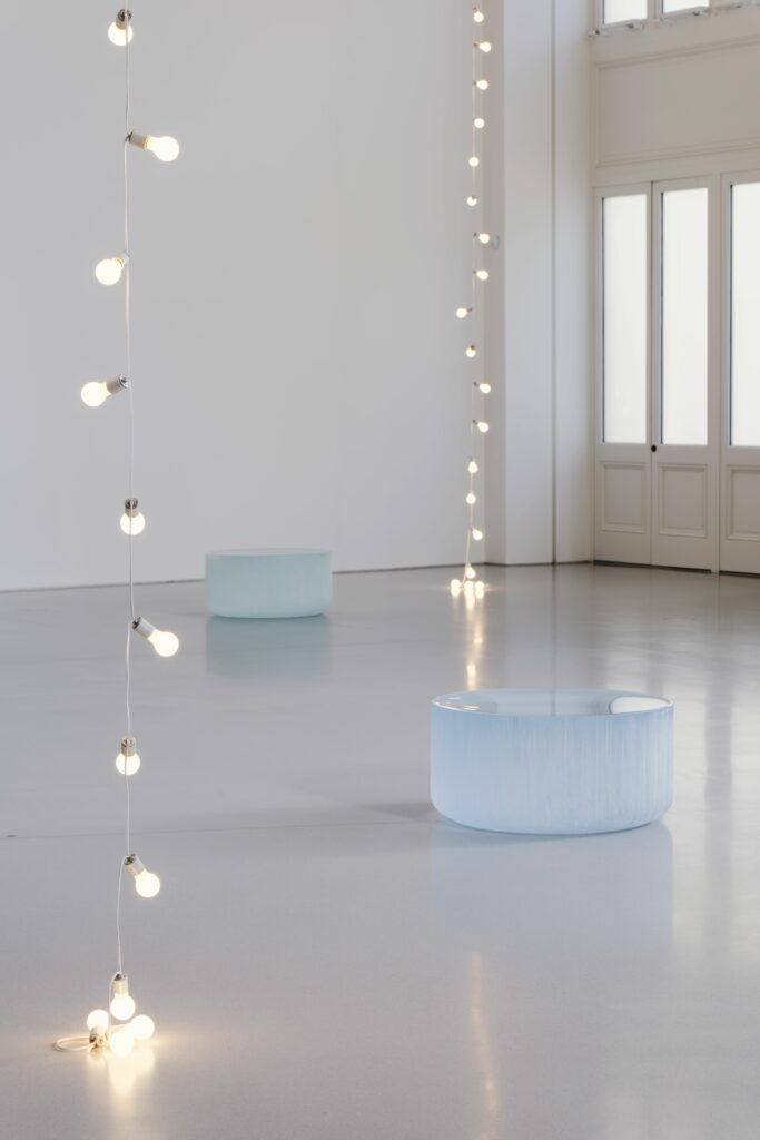 Roni Horn, Well and Truly, 2009-2010, Felix Gonzalez-Torres “Untitled” (For Stockholm), 1992