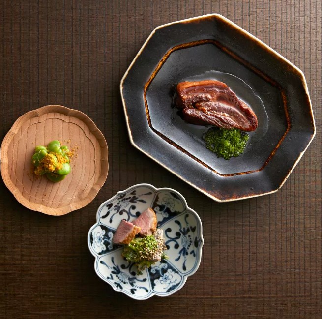Les plats raffinés d'Ogata