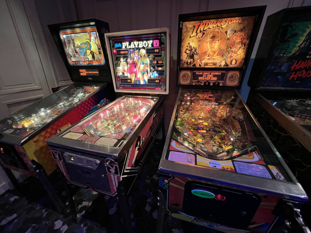 Vue de l'exposition Insert Coin à la Monnaie de Paris Vue de l'exposition Insert Coin à la Monnaie de Paris