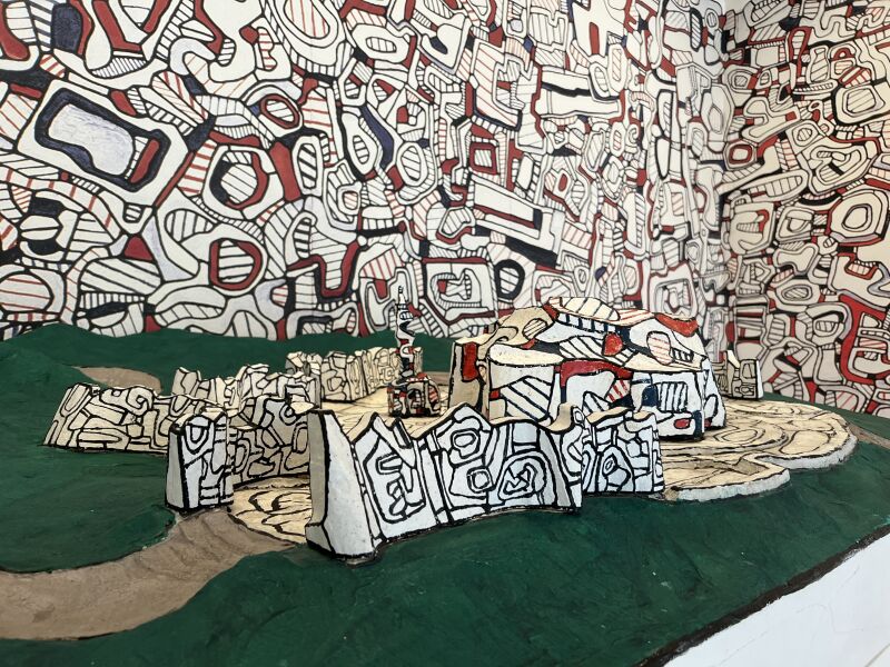 On vous emmène voir Dubuffet et ses oeuvres monumentales !