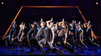 860_sc_chictour-0141-kailin-brown-as-velma-kelly-and-company-in-the-touring-production-of-chicago-cr_1 (1)