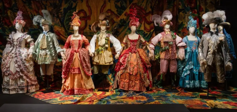MARIE-ANTOINETTE, DE L’AVANT-GARDE À L’ICÔNE, AU CHÂTEAU DE FONTAINEBLEAU