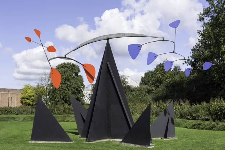 Alexander Calder, Reims Croix du Sud, 1969