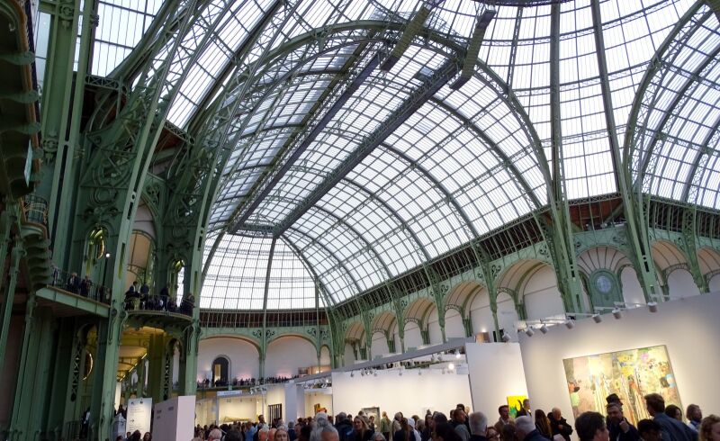 Art Basel Paris sous la verrière